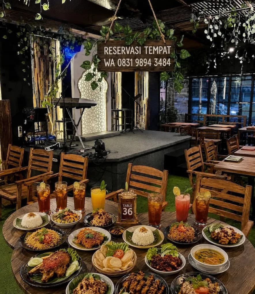 Restaurant Vegetarian Karunia Baru